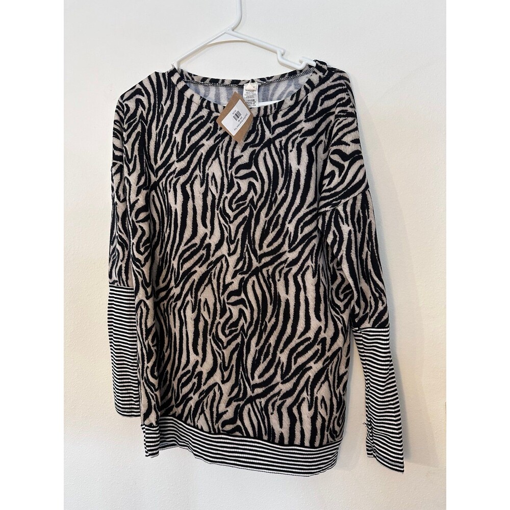 Lah-Tee-Dah boutique shirt NWT